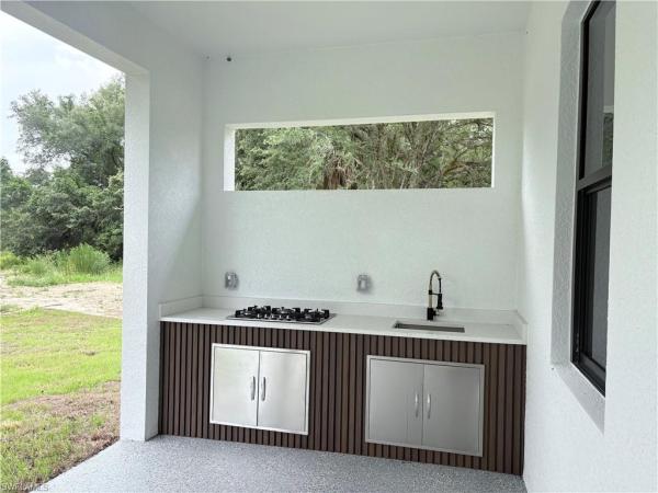Lehigh Acres, 1508 Mckinley Ave, Lehigh Acres, Florida 33972, image 2