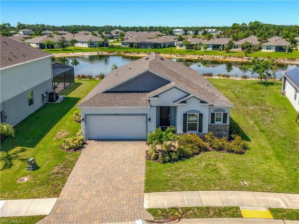 Brightwater, 8792 Cascade Price Cir, North Fort Myers, Florida 33917, image 3