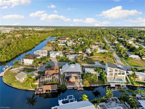 Brookside, 1794 Holiday Ln, Naples, Florida 34104, image 3