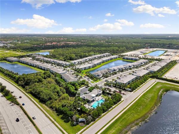 Seychelles, 2567 Seychelles Dr #207, Naples, Florida 34112, image 2