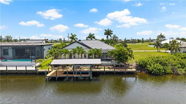 Cape Coral, 506 32nd Pl, Cape Coral, Florida 33993, image 3
