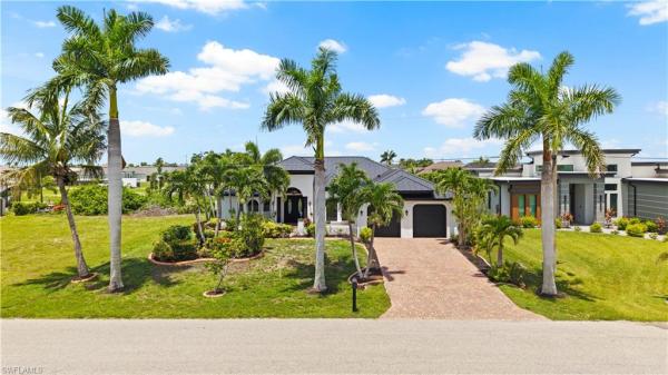 Cape Coral, 506 32nd Pl, Cape Coral, Florida 33993, image 2
