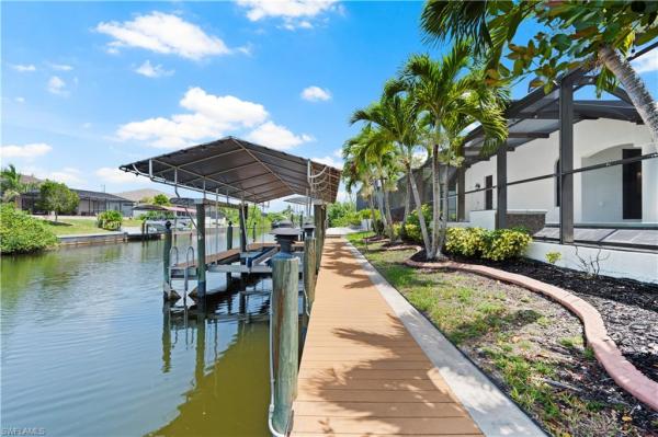 Cape Coral, 506 32nd Pl, Cape Coral, Florida 33993, image 1