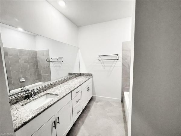 Timber Creek, 14243 Pine Lodge Ln, Fort Myers, Florida 33913, image 3