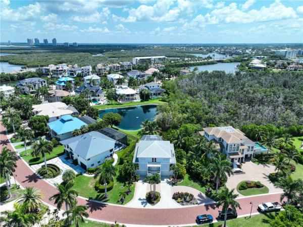 200 Topanga Dr, Naples, Florida 34134, image 2