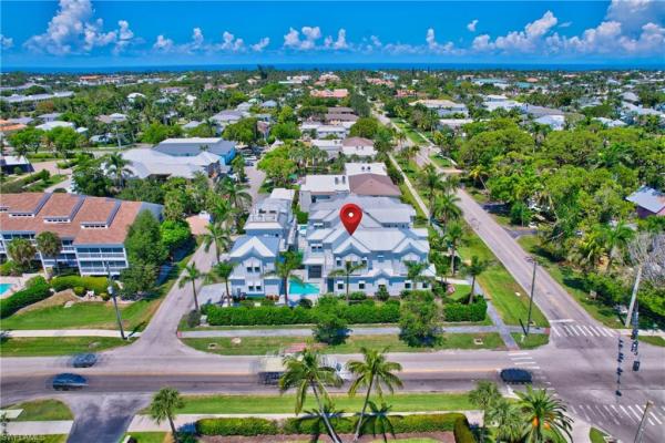 Olde Naples, 888 S 10th Ave, Naples, Florida 34102, image 3