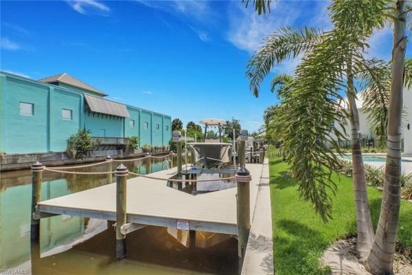 Little Hickory Shores, 211 1st St, Bonita Springs, Florida 34134, image 2