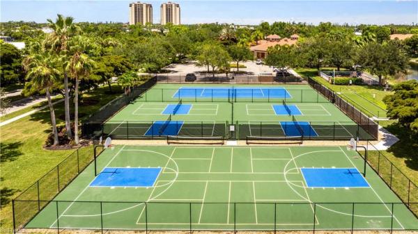 Bell Tower Park, 5600 Chelsey Ln #201, Fort Myers, Florida 33912, image 2