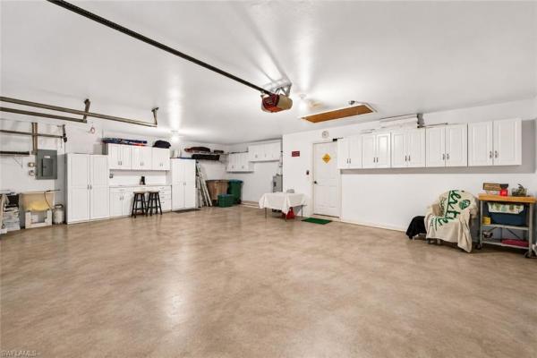 Cape Coral Residential, 2703 Juanita Pl, Cape Coral, Florida 33909, image 1