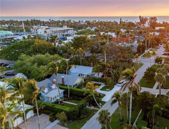 Olde Naples, 356 S 11th Ave, Naples, Florida 34102, image 1