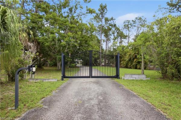 Logan Woods, 150 N Logan Blvd, Naples, Florida 34119, image 1