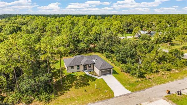Lehigh Acres, 4204 24th St, Alva, Florida 33920, image 3