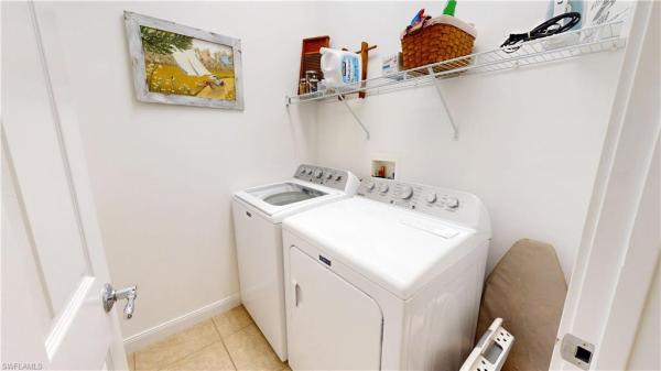 5137 Taylor Dr, Naples, Florida 34142, image 2