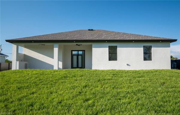 Lehigh Acres Residential, 2516 W 24th St, Lehigh Acres, Florida 33971, image 1