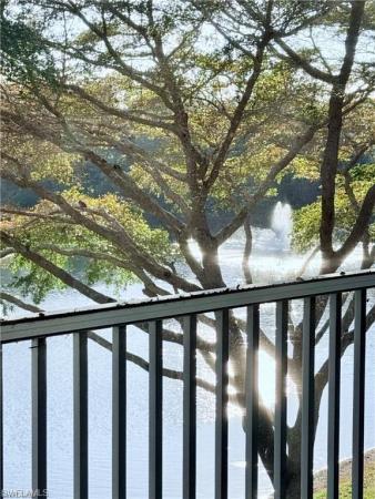 5640 Northboro Dr #201, Naples, Florida 34110, image 2