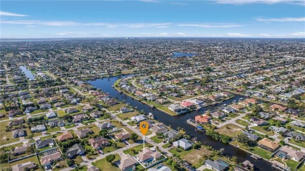 Cape Coral, 601 30th St, Cape Coral, Florida 33904, image 1