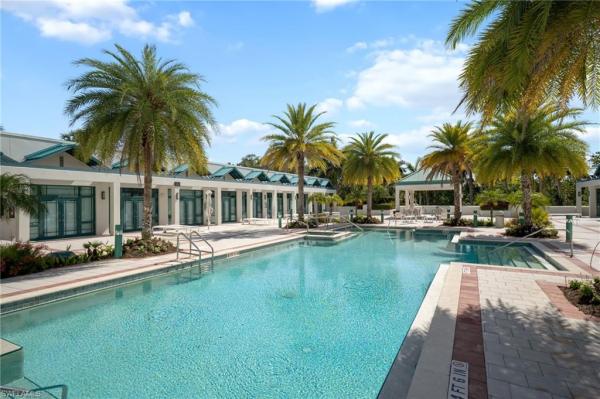 7515 Pelican Bay Blvd #10D, Naples, Florida 34108, image 2