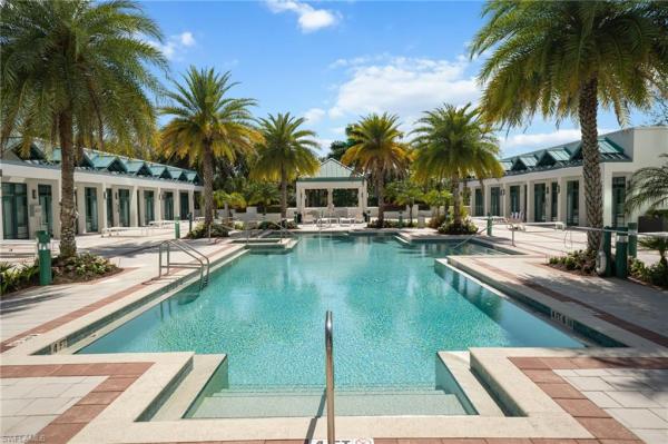 7515 Pelican Bay Blvd #10D, Naples, Florida 34108, image 1