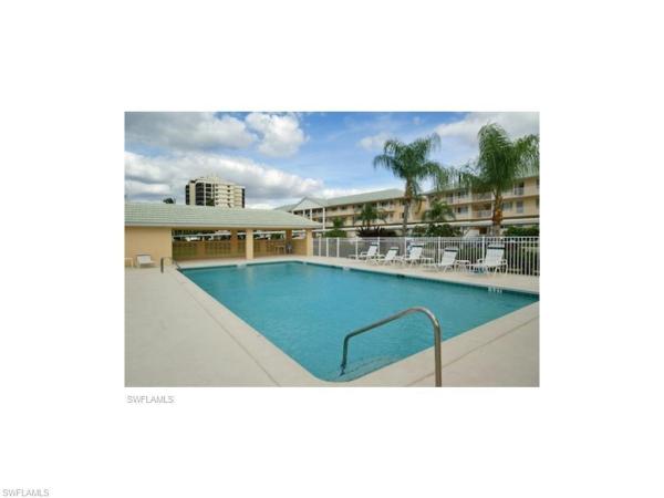 10686 Gulfshore Dr #304 A, Naples, Florida 34108, image 3