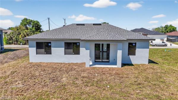 Lehigh Acres Residential, 3905 SW 11th St, Lehigh Acres, Florida 33976, image 1