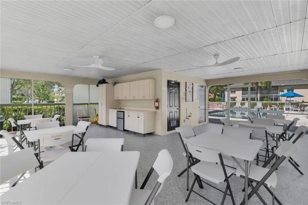 653 Squire Cir #201, Naples, Florida 34104, image 2