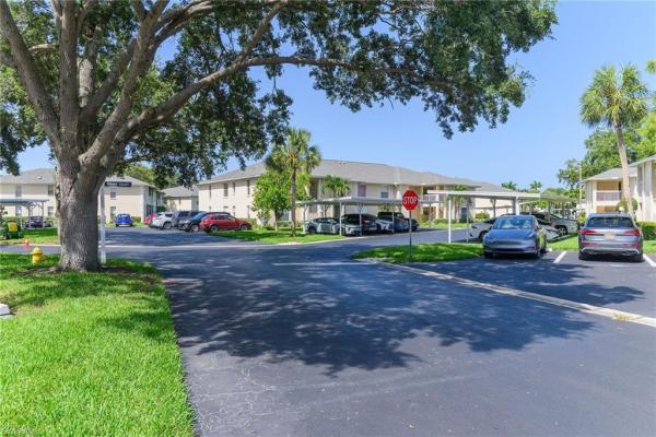 653 Squire Cir #201, Naples, Florida 34104, image 1