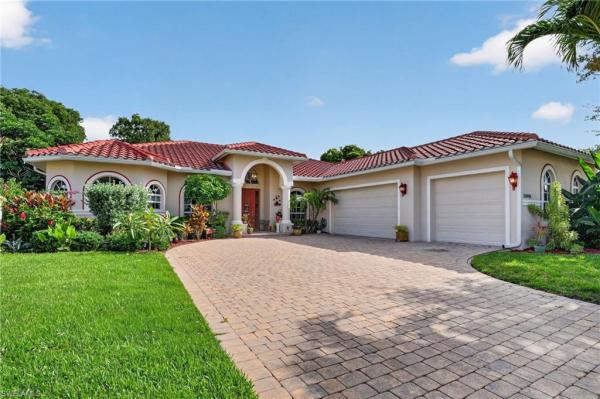 Southlands, 24908 Fairwinds Ln, Bonita Springs, Florida 34135, image 2