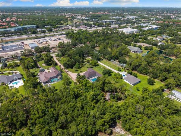 Livingston Woods, 6521 Livingston Woods Ln, Naples, Florida 34109, image 3
