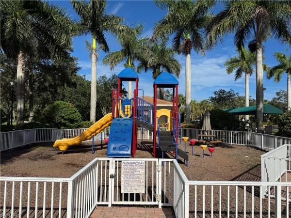 VillageWalk Of Bonita Springs, 15017 Danios Dr, Bonita Springs, Florida 34135, image 2