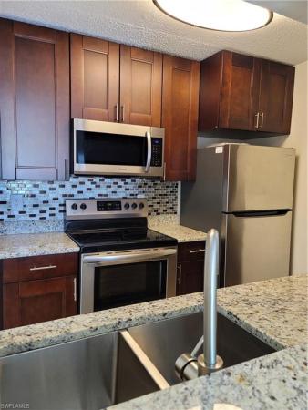 190 Santa Clara Dr #190-4, Naples, Florida 34104, image 1