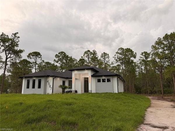 4587 NE 45th Ave, Naples, Florida 34120, image 1