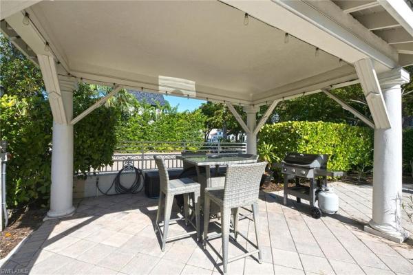 980 S 7th Ave #204, Naples, Florida 34102, image 1