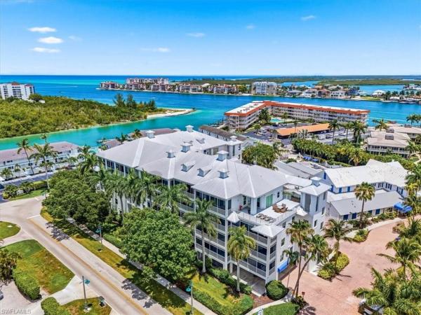 140 Palm St #207, Marco Island, Florida 34145, image 3