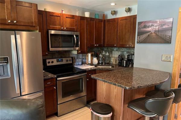 The Sea Breeze, 240 Collier Blvd #H8, Marco Island, Florida 34145, image 3