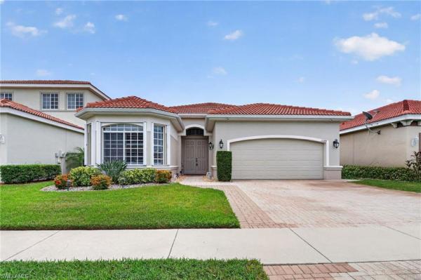 Laguna Lakes, 15289 Laguna Hills Dr, Fort Myers, Florida 33908, image 1