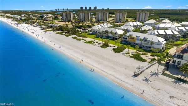 109 Barefoot Cir #22, Naples, Florida 34134, image 1