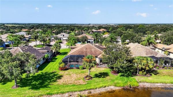 7994 Helena Ct, Naples, Florida 34142, image 3