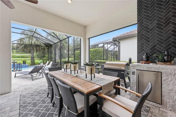 Amaranda, 2738 Aviamar Cir, Naples, Florida 34114, image 2