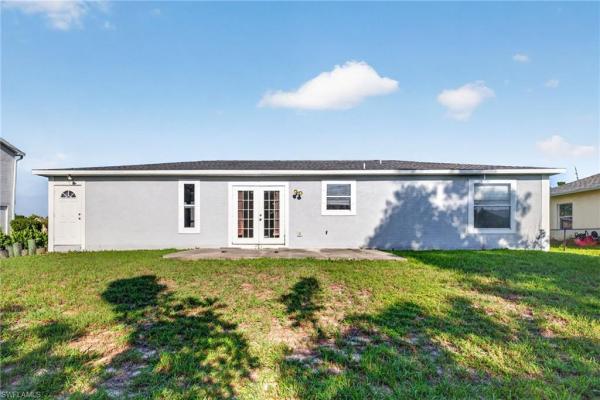 San Carlos Park, 18335 Heather Rd, Fort Myers, Florida 33967, image 2
