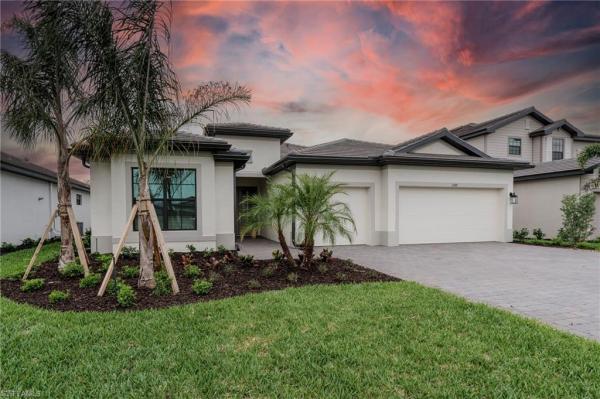 19701 Fox Grove Dr, Estero, Florida 33928, image 2