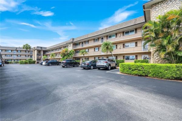 5419 5419th Rattlesnake Hamm Rd #105F, Naples, Florida 34113, image 2