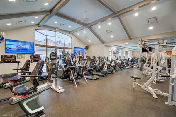 1970 Willow Bend Cir #204, Naples, Florida 34109, image 2