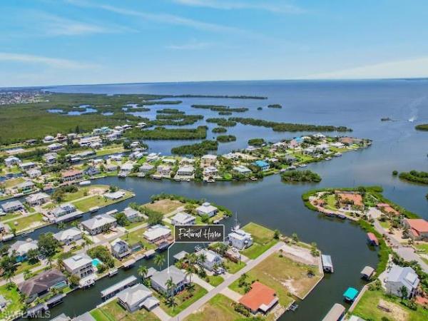 24221 Captain Kidd Blvd, Punta Gorda, Florida 33955, image 3