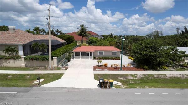 Eagle Acres, 2191 Thomasson Dr, Naples, Florida 34112, image 1