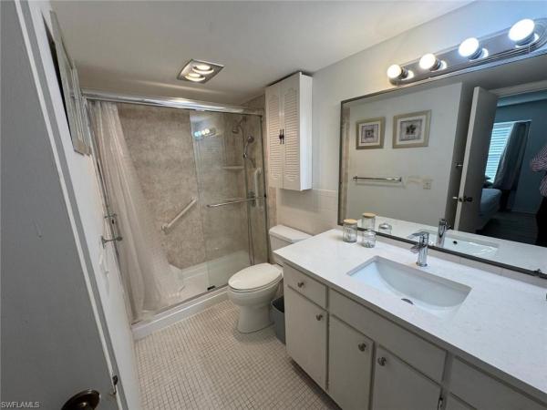 1900 Alamanda Dr #303, Naples, Florida 34102, image 2