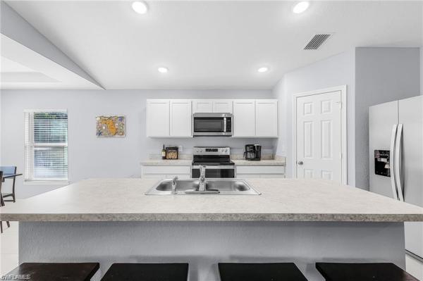 Cape Coral Residential, 1819 6th Ave, Cape Coral, Florida 33909, image 2