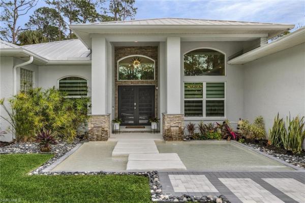 Logan Woods, 364 S Logan Blvd, Naples, Florida 34119, image 1