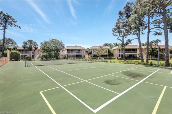 1549 Sandpiper St #42, Naples, Florida 34102, image 3