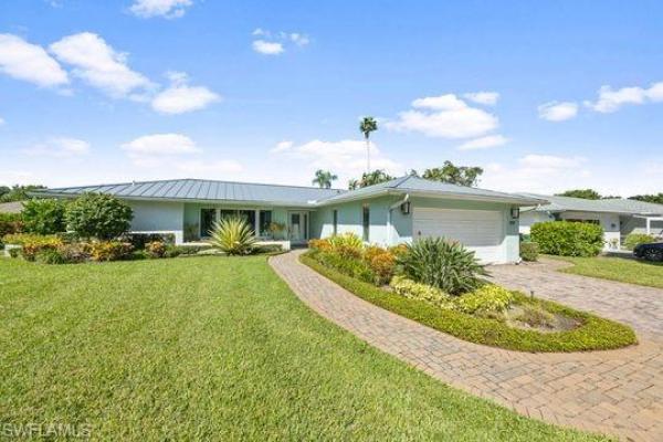 Victoria Park, 9757 Berkshire St, Naples, Florida 34109, image 2