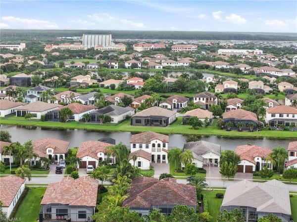 5438 Ferrari Ave, Naples, Florida 34142, image 3
